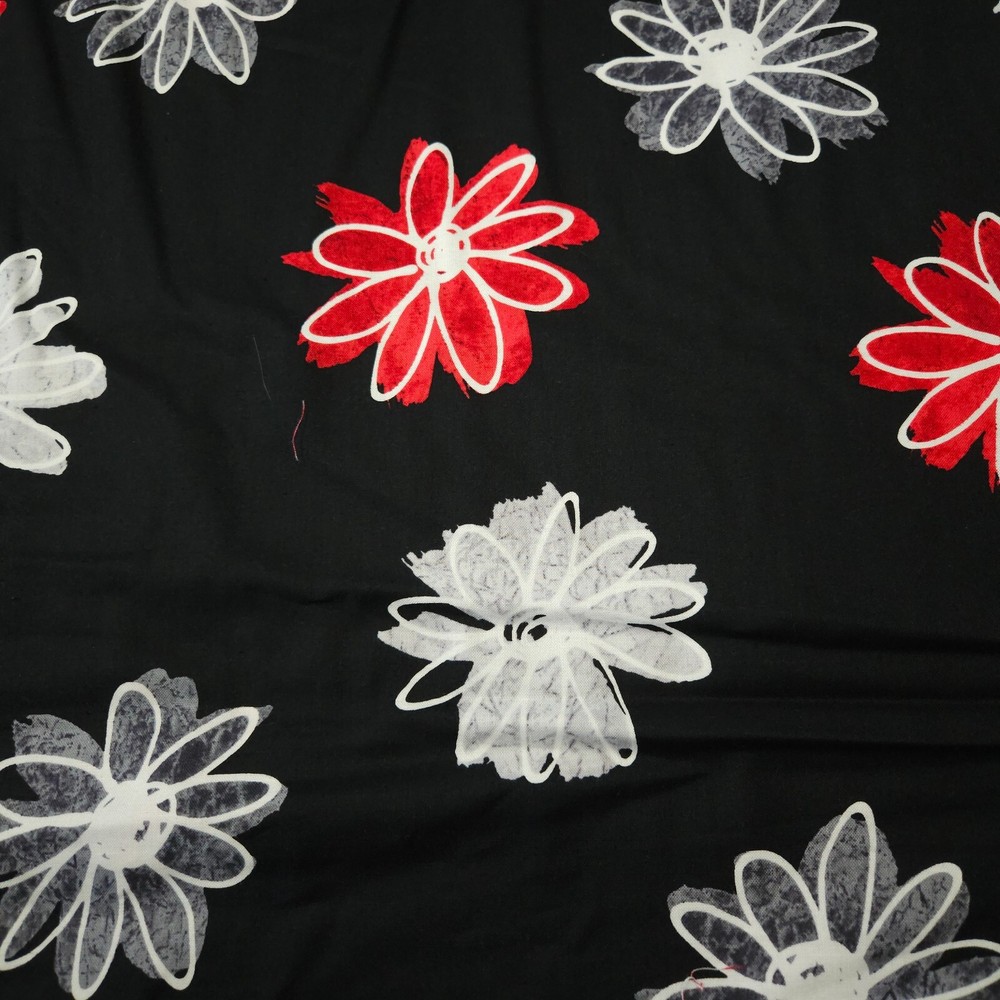 Fantasia BTY Studio 8 VIP Scattered Large Red White Gray Flowers on Black