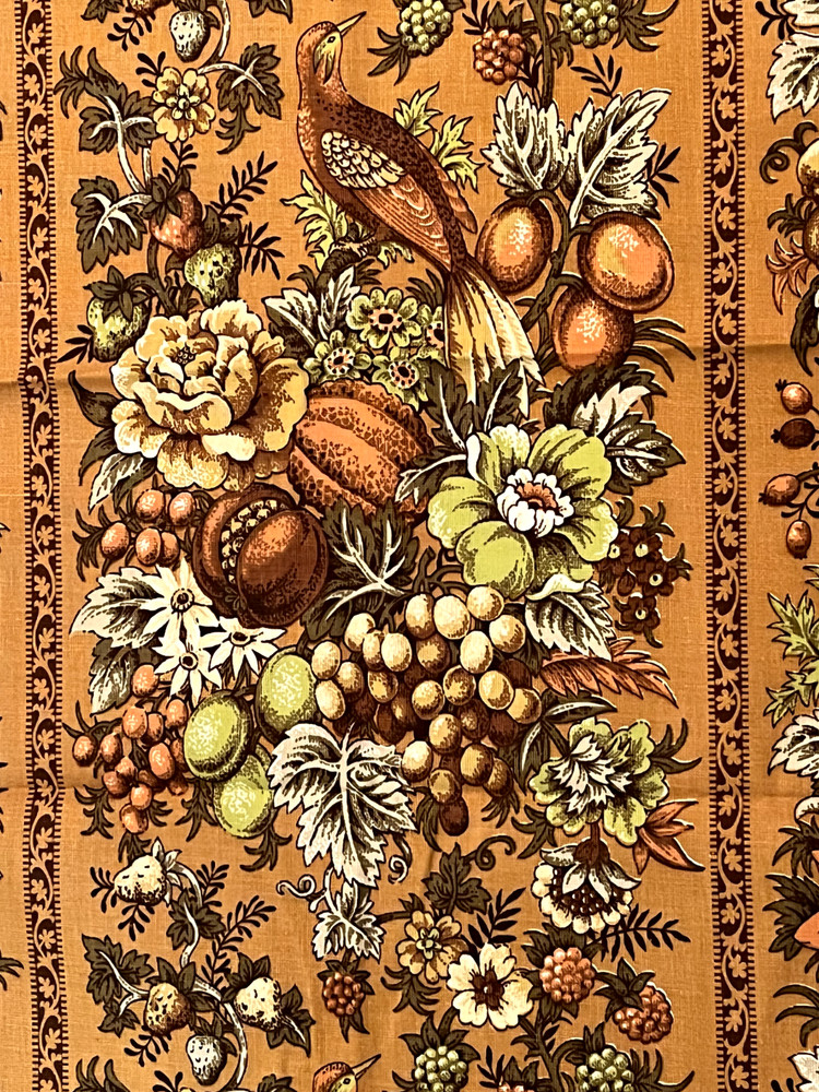 Waverly Decor Fabric Bonded “Somerset Hall” 48×71 Golds Browns Floral Bird