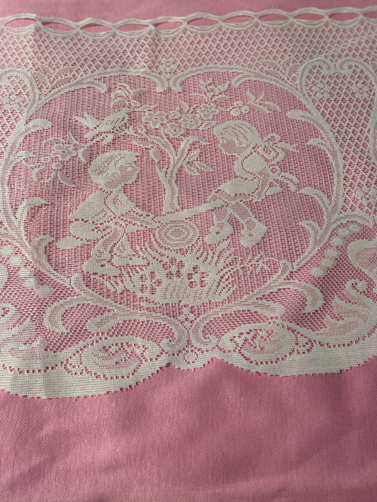 White polyester lace valance panel 3 yards x 15-1/2″(childs print)