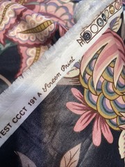 House ‘n Home Fabric Dramatic Floral Bold 54 x 74 ” Screen Print Vintage