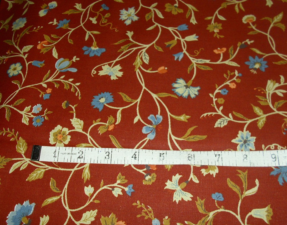 Vtg 1981 Floral Vine Pattern Fabric House ‘n Home Fabrics & Draperies Upholstery