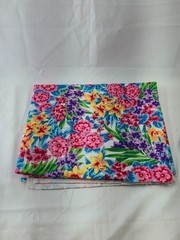 Various Fabric Quarters or Yardage 12.1 Lbs Cotton/Polyester/Nylon Solid Printed