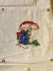 1 YARD + CRANSTON MISTLETOE MICE PICTURE PATCHES CHRISTMAS COTTON FABRIC