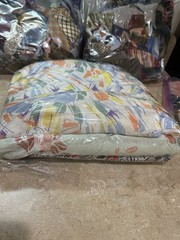 4 Pounds Mixed Fabric Scrap & Remnant Lot Craft Quilting Sewing Assorted Prints
