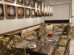 5 METERS BAROCCO GOLD BLACK VERSACE UPHOLSTERY FABRIC HOME GOODS FURNISHINGS