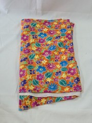 Various Fabric Quarters or Yardage 12.1 Lbs Cotton/Polyester/Nylon Solid Printed