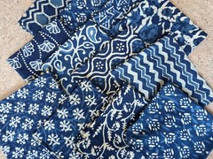 Mix Charm Pack Cotton Squares Patchwork Quilting Fabric Bundle Scraps Lot,