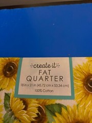 BRAND NEW CREATE IT 100% COTTON SUNFLOWERS PRECUT SEWING AND CRAFT FABRIC 18X21