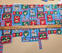 1 lb Vintage Christmas Fabric Remnant Bundle Quilt Craft Sewing Lot fat quarters