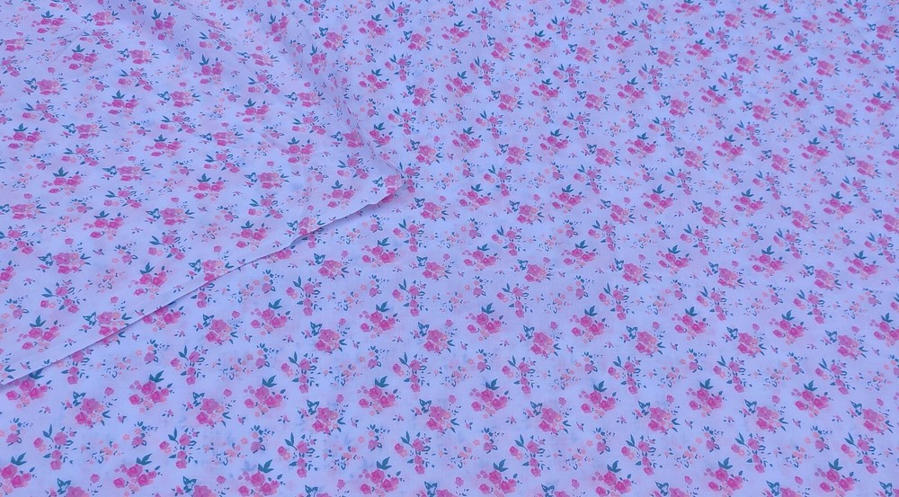 New Indian Printed Cotton White Floral Fabric Craft Print 5 Yard