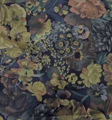 RJR Fabrics FALL FOLIAGE Floral Quilt Fabric 2 yds x 44″W