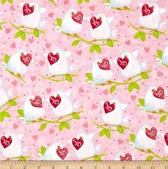 CLEARANCE – ‘XOXO LOVE BIRDS’ ON PINK FABRIC – QUILTING TREASURES