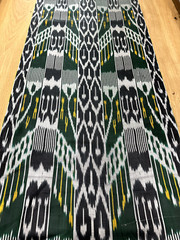 11 Yard HAND MADE UZBEK Natural SILK IKAT ADRAS FABRIC WIDE SIZE # 5718