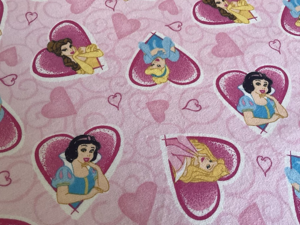 Fabric Flannel Cotton Disney princesses 43”x 28” 239