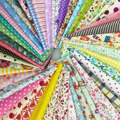 Flic-Flac 200Pcs 4 X 4 Inches (10Cmx10Cm) Cotton Craft Fabric Bundle Squares Pat