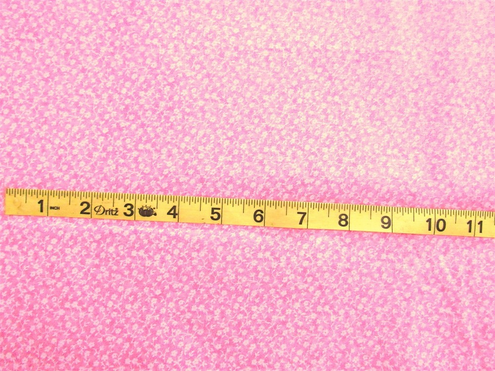 1 yd 100% Cotton Fabric Pinks with Small Flowering Vines All Over