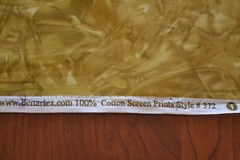 20″ Long, Gold Abstract Quilting, Benartex/Prismaglass/Nadelstern/372-31, P4153