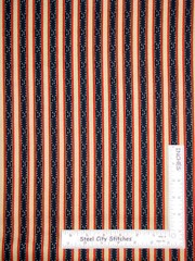 Patriotic USA Star Stripe Gold Gild Accent Cotton Fabric QT Patriots 31″ Length