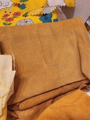 Vtg 2.4lb Mixed Lot Yellow Retro Fabric Remnants Scraps Sewing Crafts Quilting