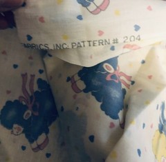 VTG Nursery Print Baby Lambs Blue & Yellow Hearts Princess House #204 BTFQ