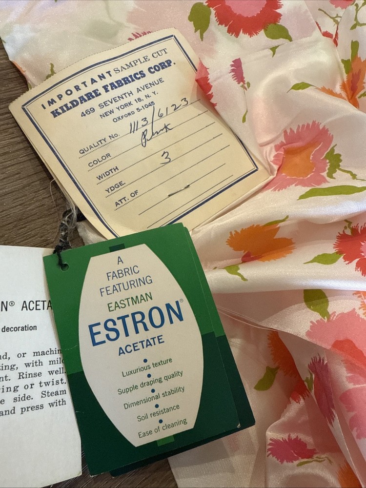 Vintage Sample Fabric 100% Estron Acetate Floral Pink Orange 45”x108”