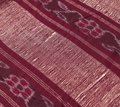 Sushila Vintage Pure Cotton Scrap Saree Hand Woven Ikat Sari 5 YD Remnant Fabric