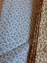 Mixed Lg lot fabric 100% cotton Floral Flowers Hearts Springs Indust Faye Burgos