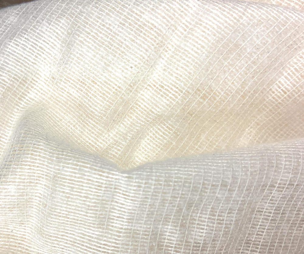 White Fusible INTERFACING Med.Weight Weft #1 Quality, 3 Yards X 60”