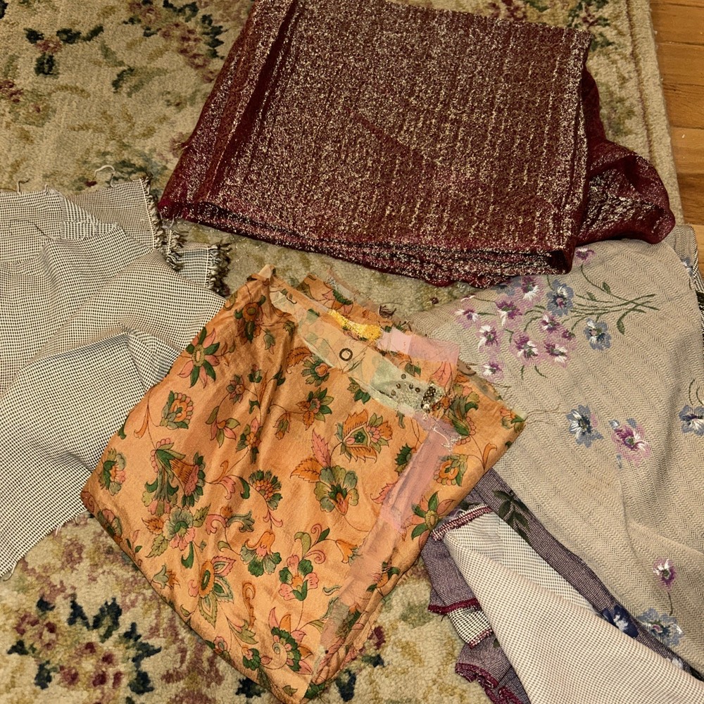 Lot Silk Satin Rayon Acetate Fabric remnants Various Sizes-make Doll Clothes Etc