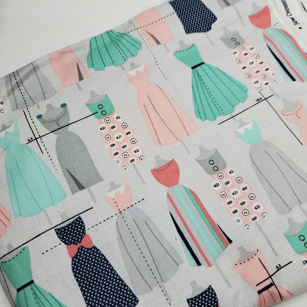 Dresses Fabric Robert Kaufman Vintage Dressform Sew Quilt Craft FAT QUARTER