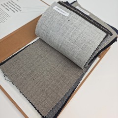 Zignone JerZey Wool Lycra Fabric Sample Book 31 Swatches Italy 5″x9″