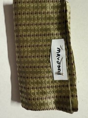 JACQUARD BROCADE FABRIC-saree blouse piece-BEIGE Golden 32″X29″ banarsi MAROON