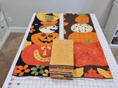 33 Sandy Gervais Moda Pumpkins Gone Wild Fat Quarters + 2 Panels OOP