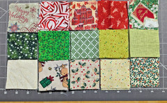 Mini Charm Pack Lot of 120 2.5″ x 2.5″ Squares Christmas Quilting Cotton Fabric