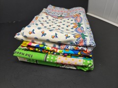 Vintage 2.5 POUNDS LOT Sewing Craft Fabric Snoopy Peanuts Floral 1970s NOS