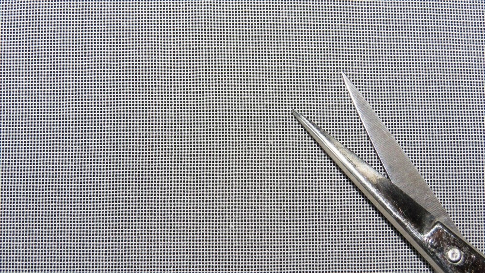Silk Gauze 40 count 1 yard Petit Point Needlepoint Embroidery Miniatures