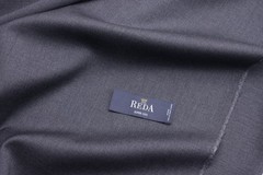 Reda cosmopolitan 110’s wool suiting fabric made in Italy sharkskin gray 4.3m