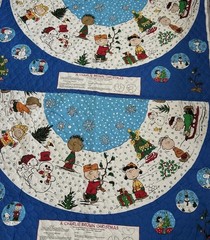 New Charlie Brown Christmas Tree Skirt Set of 2 Quilted Fabric Panels