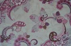 50+ yds avail / LARGE PINK PAISLEY on LINEN? / $6.50 per yd for 10 or more yds