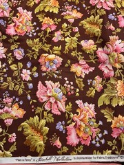 NOS 4 YDS DONNA WILDER FLORAL FABRIC TRADITIONS 2009 BROWN PINK FLORAL STONEHILL