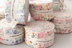 2.5 Inch Jelly Roll Fabric Strips Assorted Bundle,100% Cotton Precut Floral Fabr