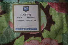 VNTG 1970s? Brunschwig & Fils Glazed Camborne? Chintz Sample Gold Black 24″x51″