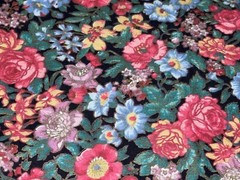 1/2 X 56″ YD Vintage Joan Kessler Concord Florals on Black Cotton Fabric BTHY