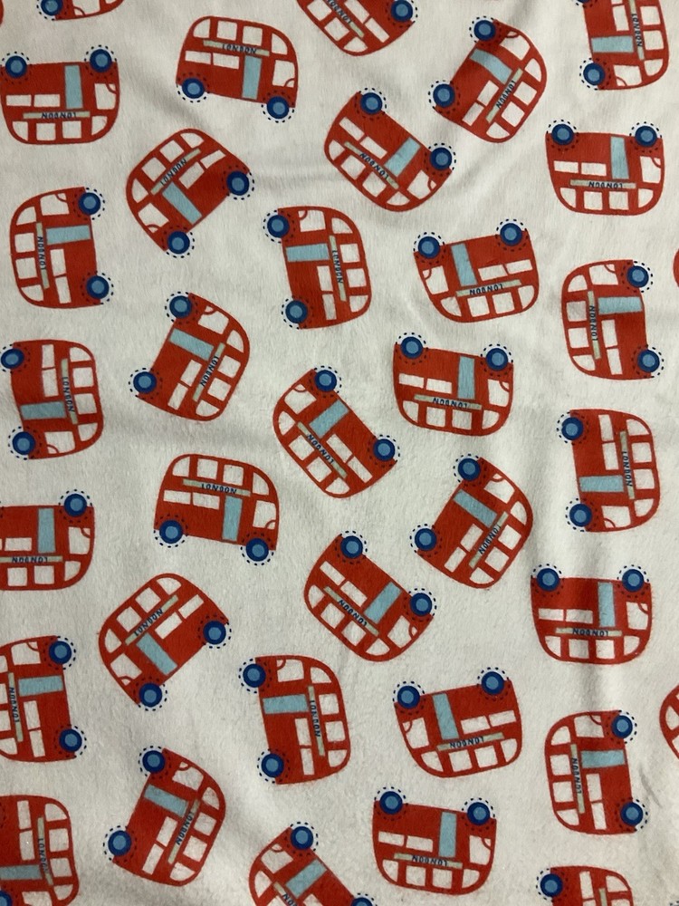 LONDON BUSSES WHITE COTTON FLANNEL FABRIC BTHY