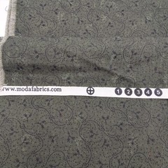 5.4 Yards of Quilt Cotton Fabric Remnants Northcott Moda Green Blenders