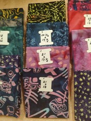 Fabric bundle for quilting or other sewing projects