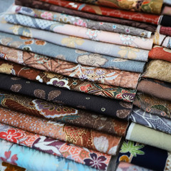 Japanese Fabric Scrap Set Traditional Patterns 100% Silk Lot 33pcs Kimono60114