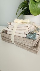Fabric Pack-Scraps/Remenants: Uphostery Fabric/Cotton/Linen/Blends