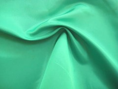 Stunning GREEN GRASS Light to Medium Weight TAFFETA Fabric