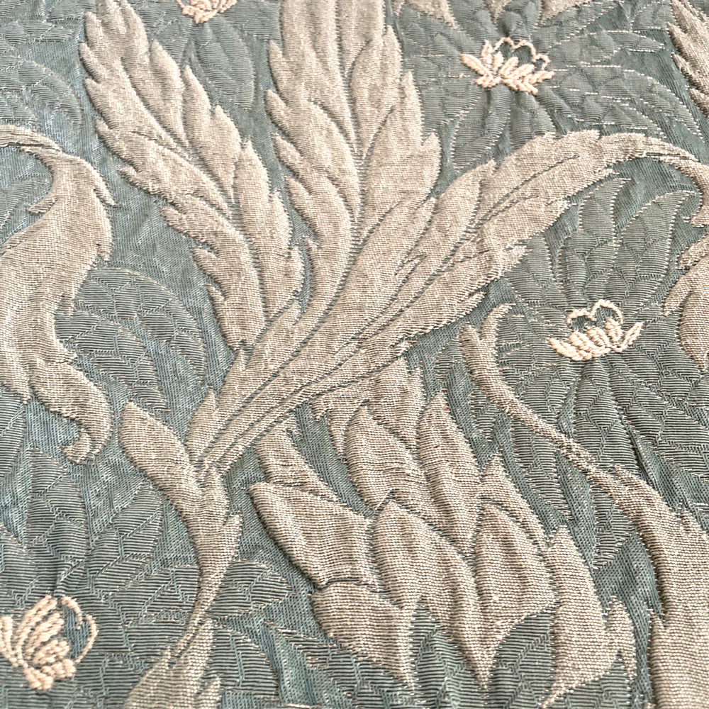 VTG William Morris Style Acanthus Leaf Jacquard Damask Fabric Remnant 32 x 34